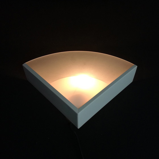 Image 1 of Minimalistische driehoekige wandlampen, set van 2, 1980S