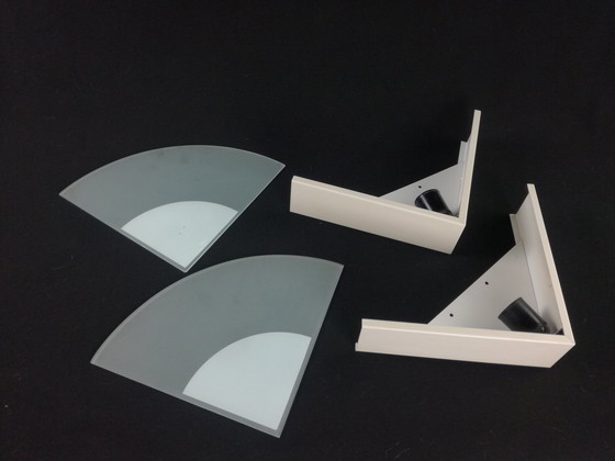 Image 1 of Minimalistische driehoekige wandlampen, set van 2, 1980S