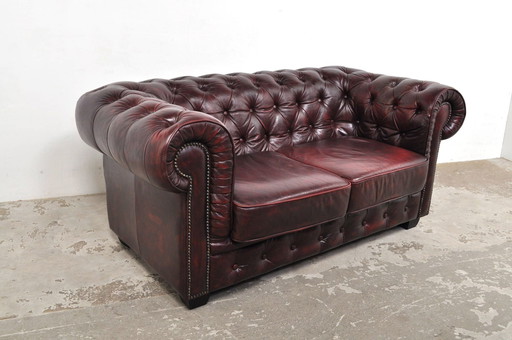 Vintage Chesterfield 2-Zits Bank