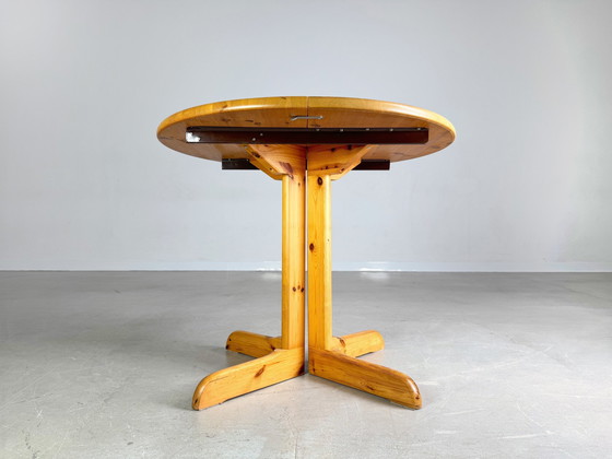 Image 1 of Uitschuifbare vintage eettafel grenen in de stijl van Rainer Daumiller