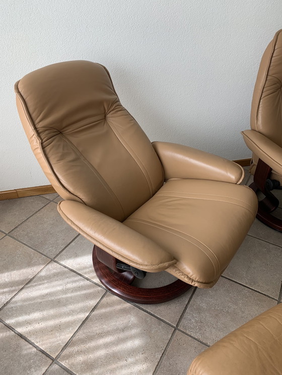 Image 1 of 2x Ekornes relax fauteuils + voetenbank