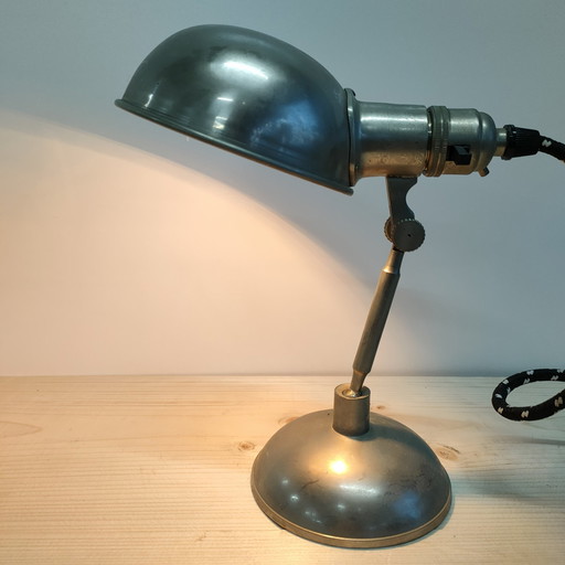 Vintage Industriële Jaren 30-50 Verstelbare Ínklapbare Lamp.