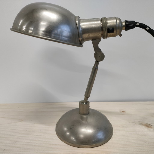 Vintage Industriële Jaren 30-50 Verstelbare Ínklapbare Lamp.