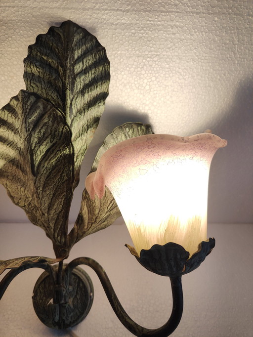 Herda groene metalen wandlamp met murano kelken 