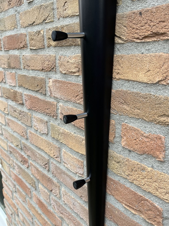 Image 1 of Postmoderne Space Age Design Wandkapstok (Jaren ‘80)