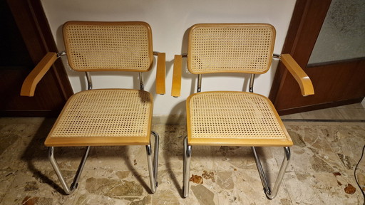 2x Marcel Breuer Cesca Stoelen