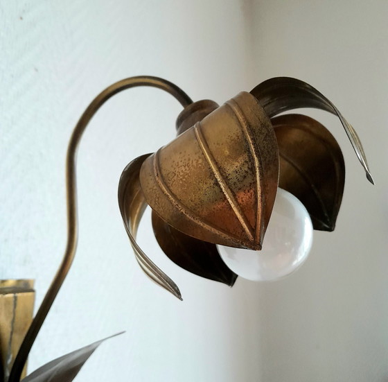 Image 1 of Wandlamp Bloem in verguld messing Stijl Jansen 1960