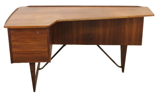 Image 1 of Peter Løvig Nielsen boomerang bureau 'Flovlev' vintage