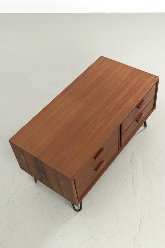 Image 1 of Vintage dressoir teak