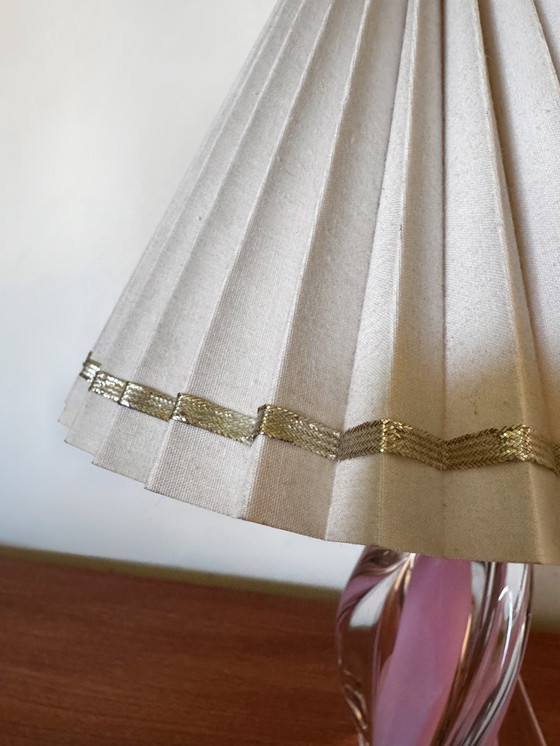 Image 1 of Transparant en Roze Kristallen Lamp 60's