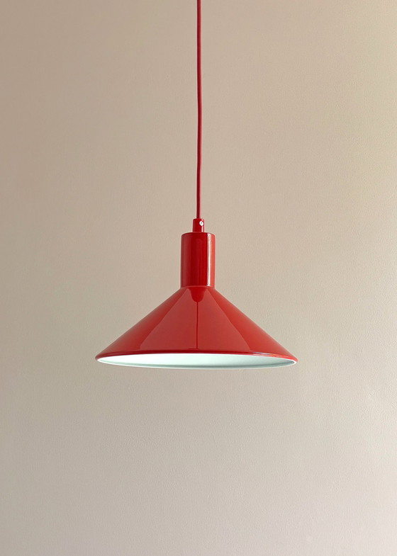 Image 1 of Vintage Deens Design Lamp ‘Super Light’ rood