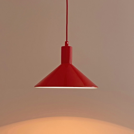 Image 1 of Vintage Deens Design Lamp ‘Super Light’ rood