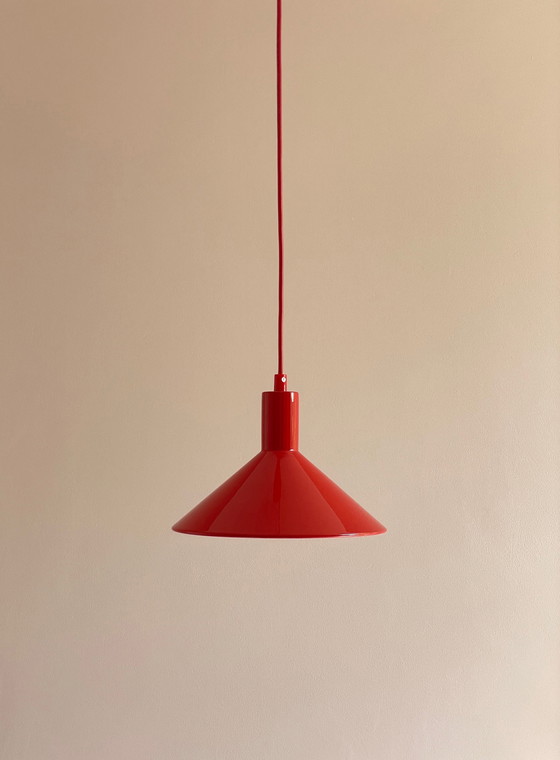 Image 1 of Vintage Deens Design Lamp ‘Super Light’ rood