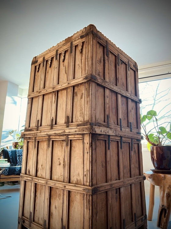 Image 1 of Indisch kabinet Teak Antiek