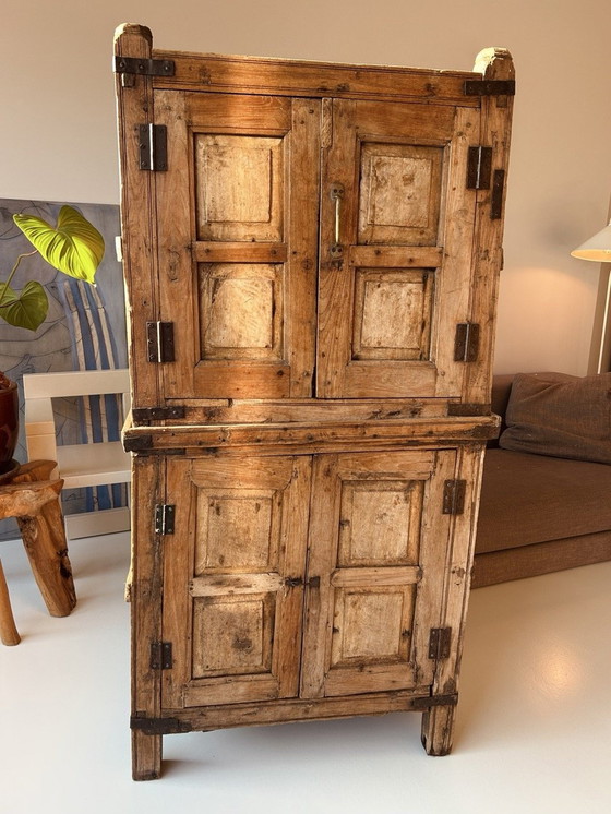 Image 1 of Indisch kabinet Teak Antiek
