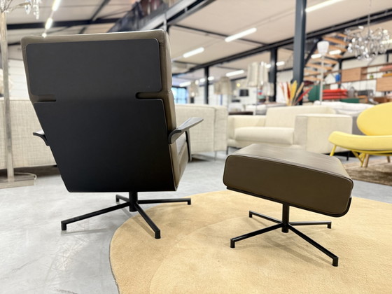 Image 1 of Harvink De Kaap Draaifauteuil Met Poef Luxe Leer