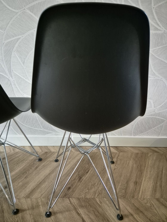 Image 1 of 3x Vitra DSR stoelen by Charles & Ray Eames stoel