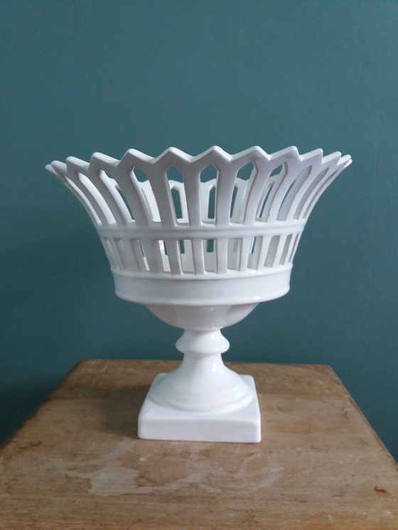 Image 1 of Opengewerkte fruitbeker Malicorne Bourg-Joly Gesigneerd Moreau