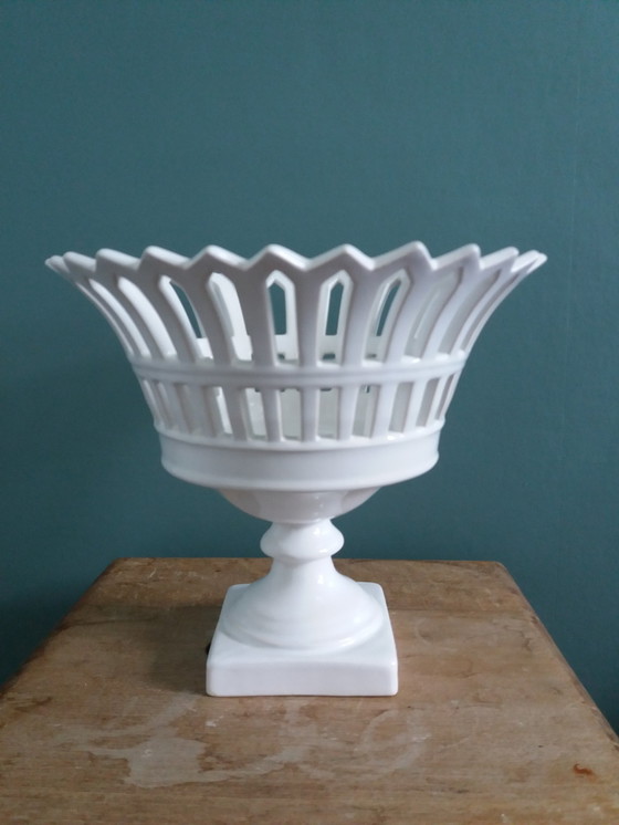 Image 1 of Opengewerkte fruitbeker Malicorne Bourg-Joly Gesigneerd Moreau