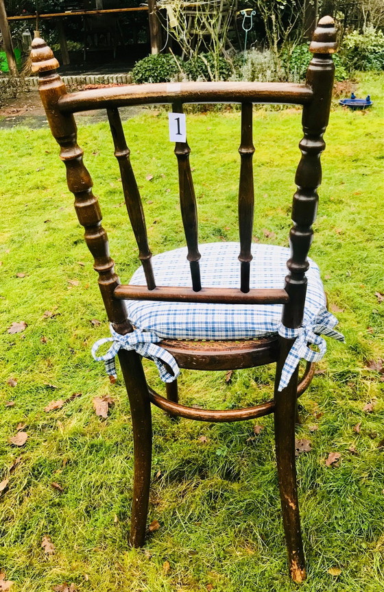 Image 1 of 6 Thonet Bistrostoelen