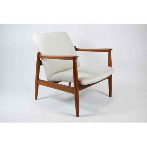 Vintage fauteuil GFM64, Oost-Europa beige fluweel 1960