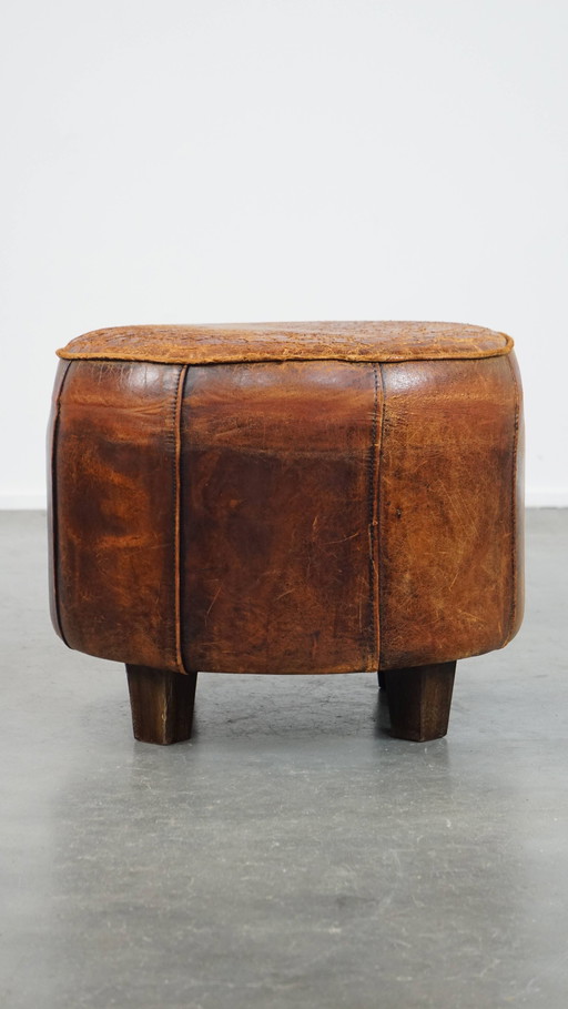 Ronde Hocker Gemaakt Van Schapenleer