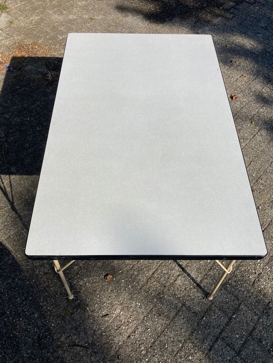 Image 1 of Tafel Gispen