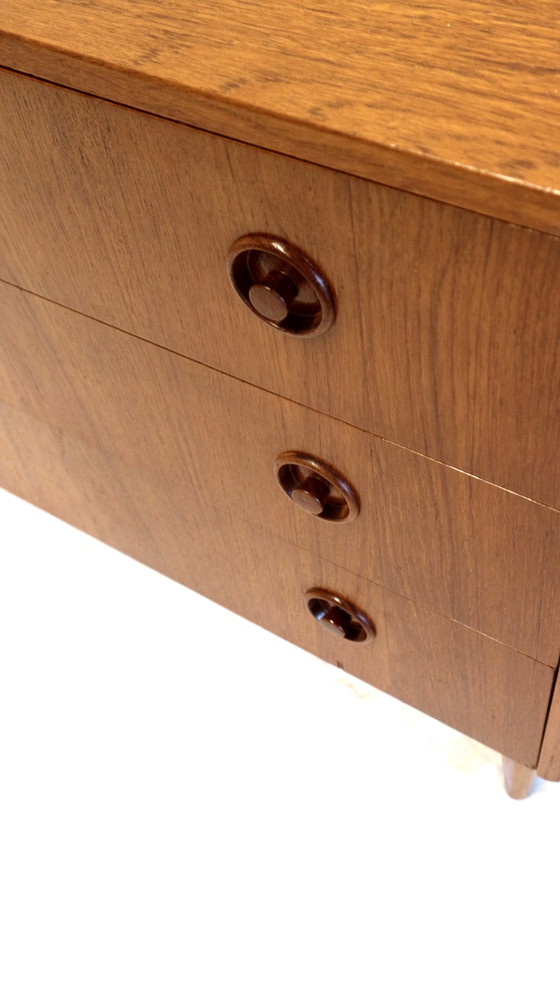 Image 1 of Vintage ladekast met 3 lades