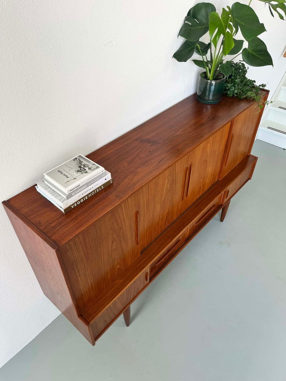 Image 1 of Vintage Deens highboard