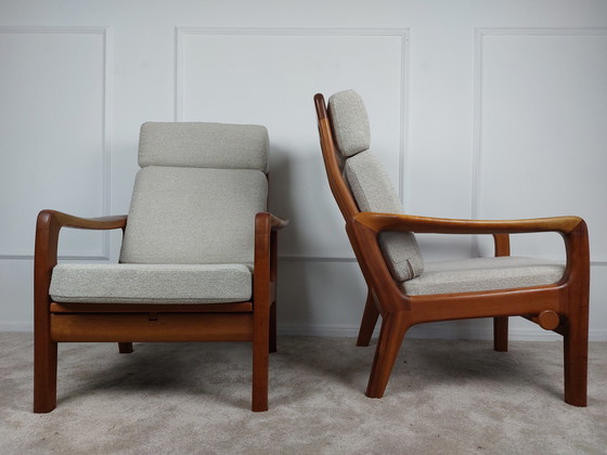 Image 1 of 2x Juul Kristensen fauteuils met hoge rugleuning