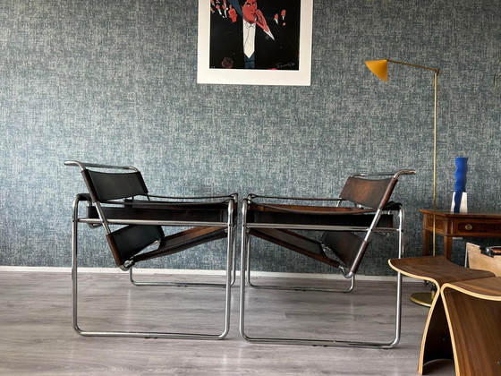 Image 1 of 2x Bononia/Gavina Wassily B3 Stoelen van Marcel Breuer