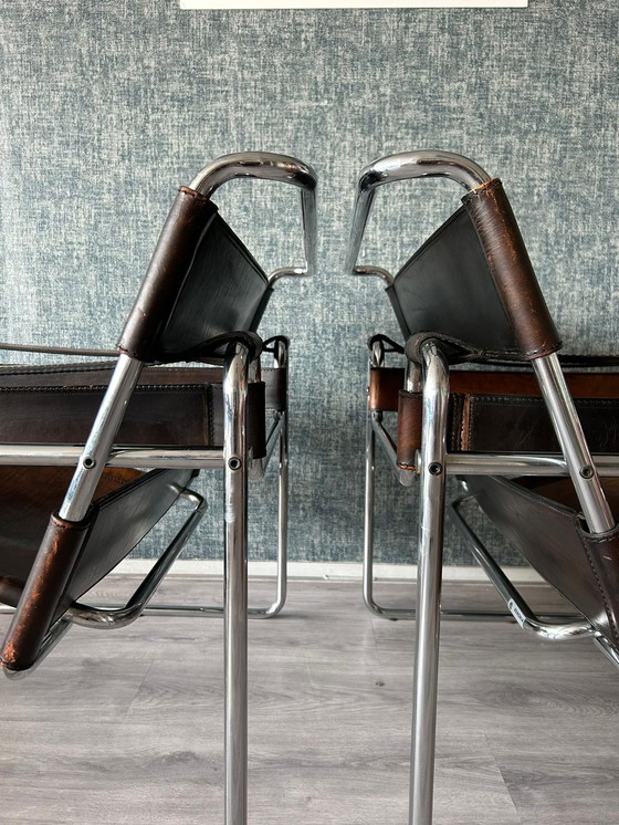 Image 1 of 2x Bononia/Gavina Wassily B3 Stoelen van Marcel Breuer