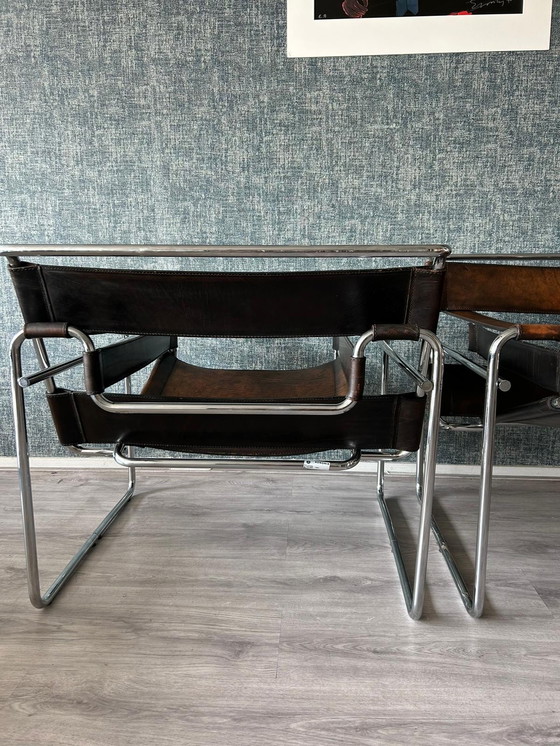 Image 1 of 2x Bononia/Gavina Wassily B3 Stoelen van Marcel Breuer