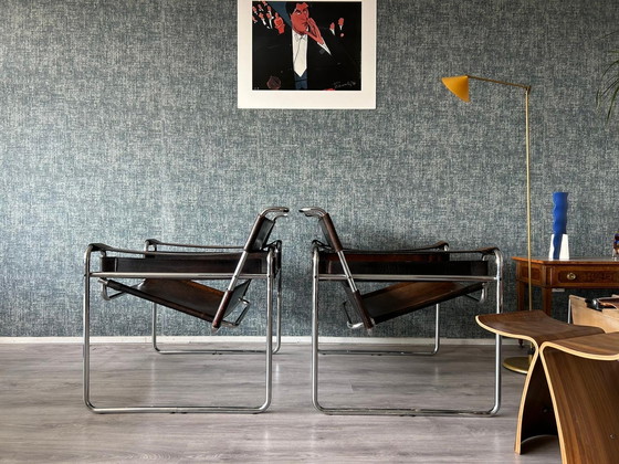 Image 1 of 2x Bononia/Gavina Wassily B3 Stoelen van Marcel Breuer