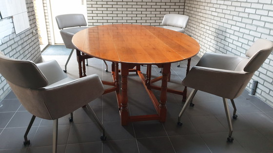 Image 1 of Schuitema kersenhout hangoren tafel