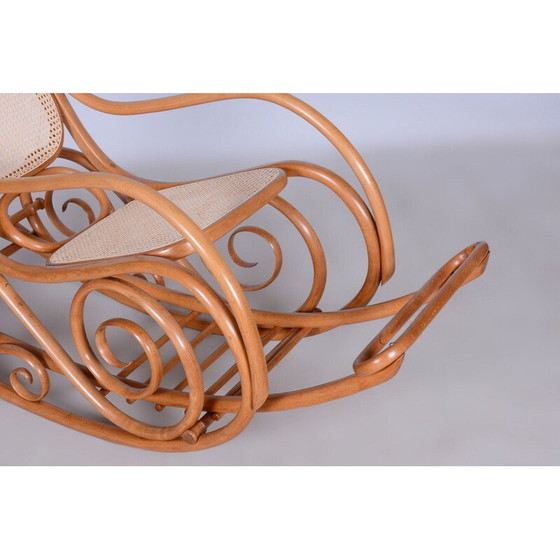Image 1 of Vintage Art Deco schommelstoel in beuken voor Thonet, Tsjecho-Slowakije 1920