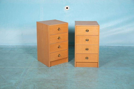 Image 1 of Minimalist blond Scandinavische ladekast eik, midmod chest