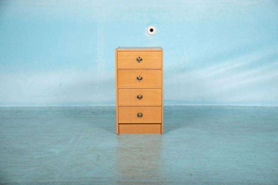 Image 1 of Minimalist blond Scandinavische ladekast eik, midmod chest