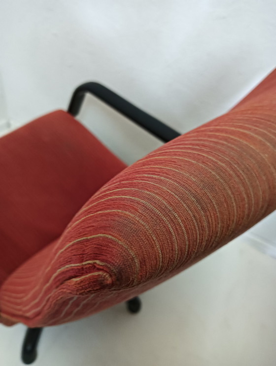 Image 1 of Artifort fauteuil, draaibaar 