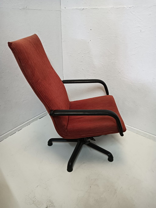 Artifort fauteuil, draaibaar 