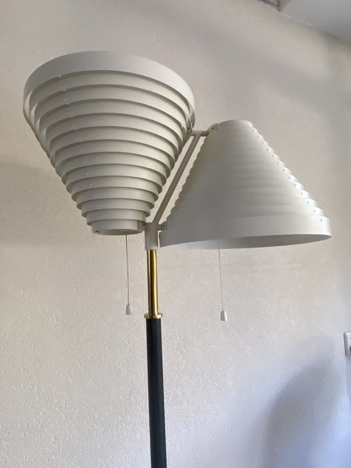 Artek A810 Vloerlamp Brass Designlamp Design 