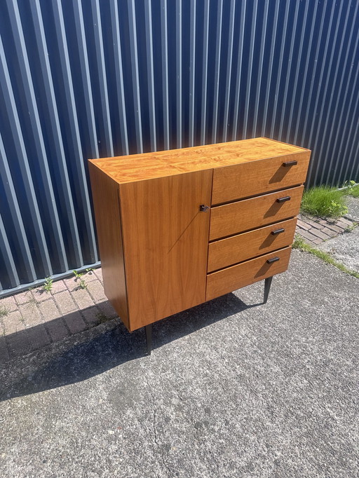 Vintage kastje dressoir halkast