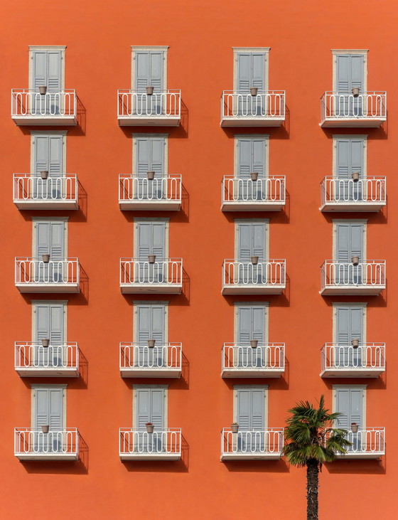 Image 1 of Marcus Cederberg - Hotel aan het meer