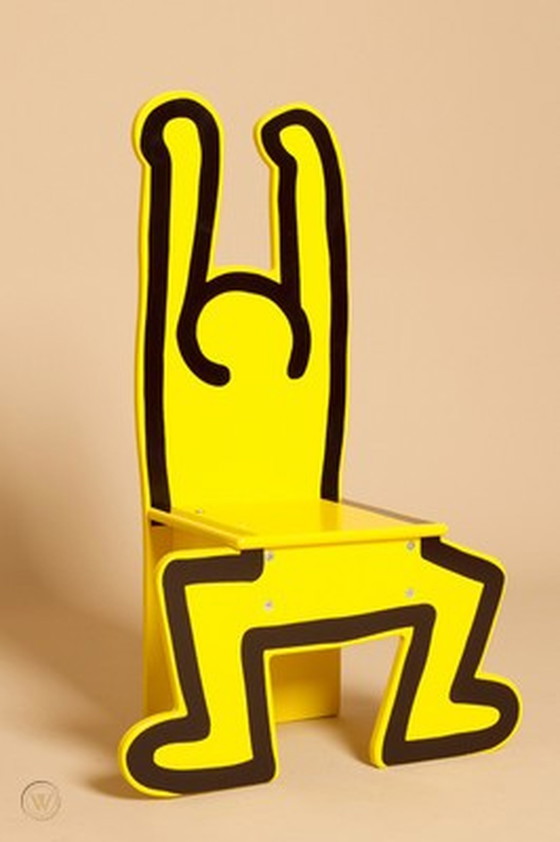 Image 1 of Keith Haring kinderstoel / decoratief object geel