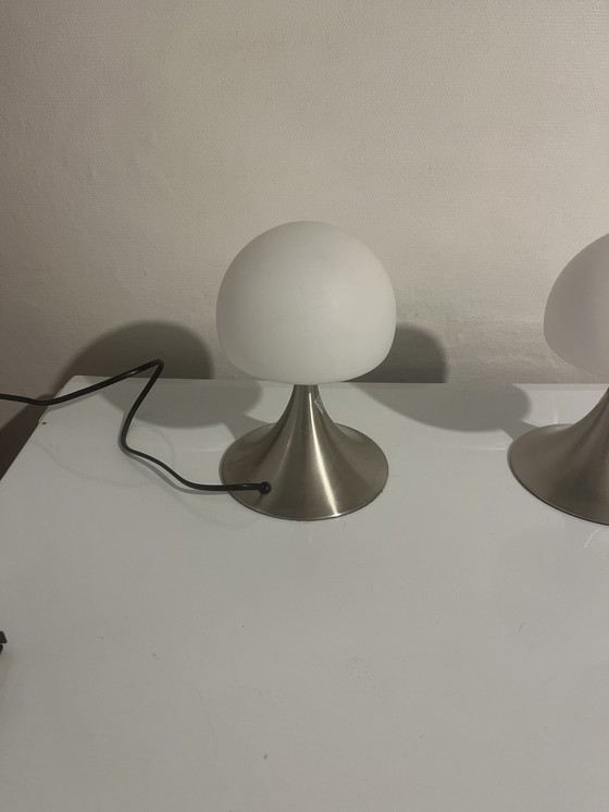Image 1 of Paar Opaline Paddestoel Lampen