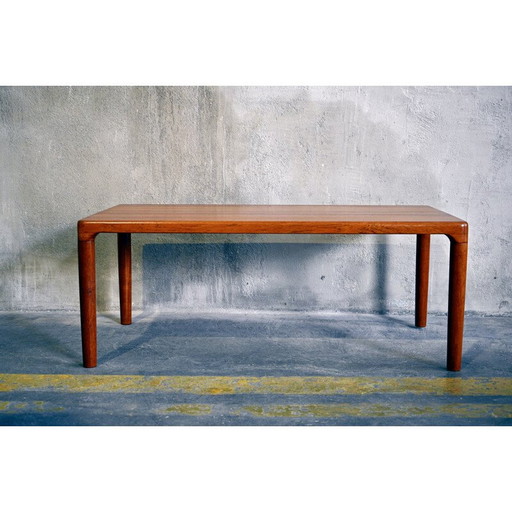 Vintage salontafel in massief teakhout van Niels Bach, Denemarken 1970