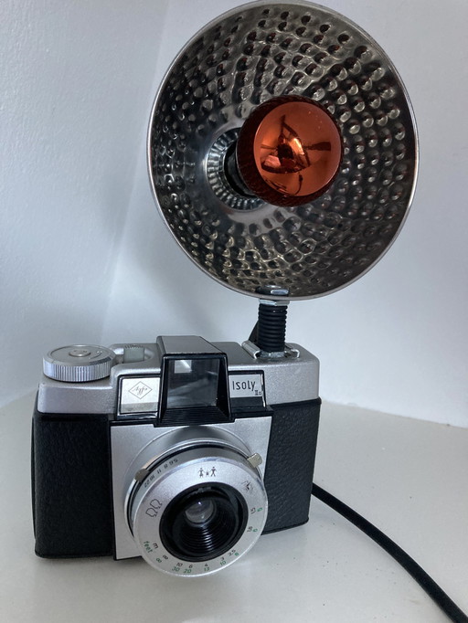 Vintage Camera Met Sfeervolle Flitslamp