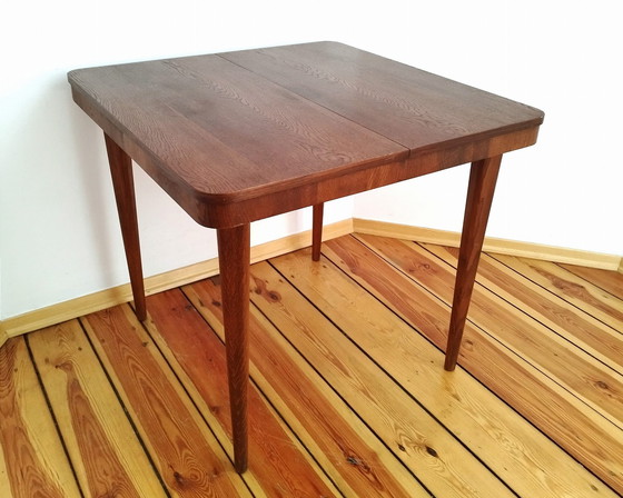 Image 1 of Tsjecho-Slowaakse uittrekbare tafel door J. Halabala voor Jitona, 1950S