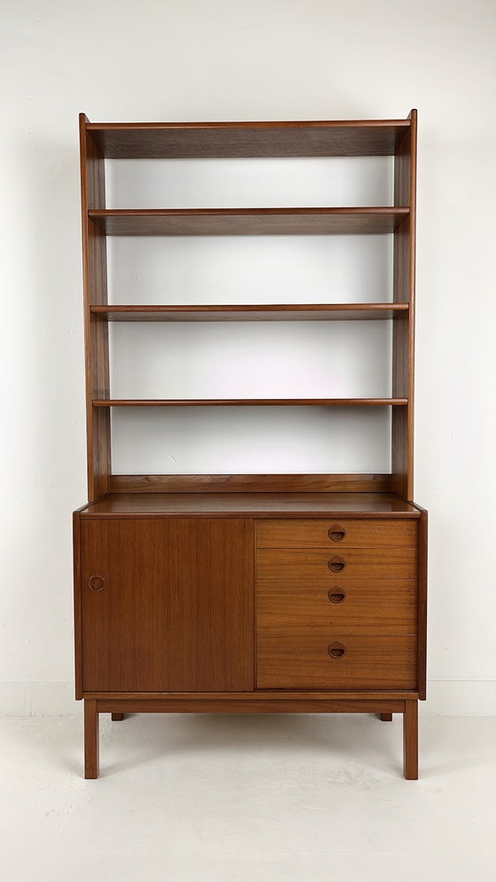 Image 1 of Zweedse Vintage Boekenkast Van Teak Fineer