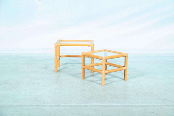 Image 1 of Rotan bohemian bijzettafels jaren 70, vintage nestingtables